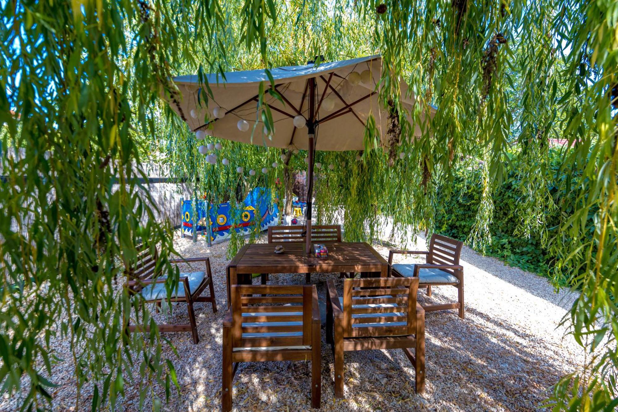 Neata Vama Veche Hotel Exterior photo