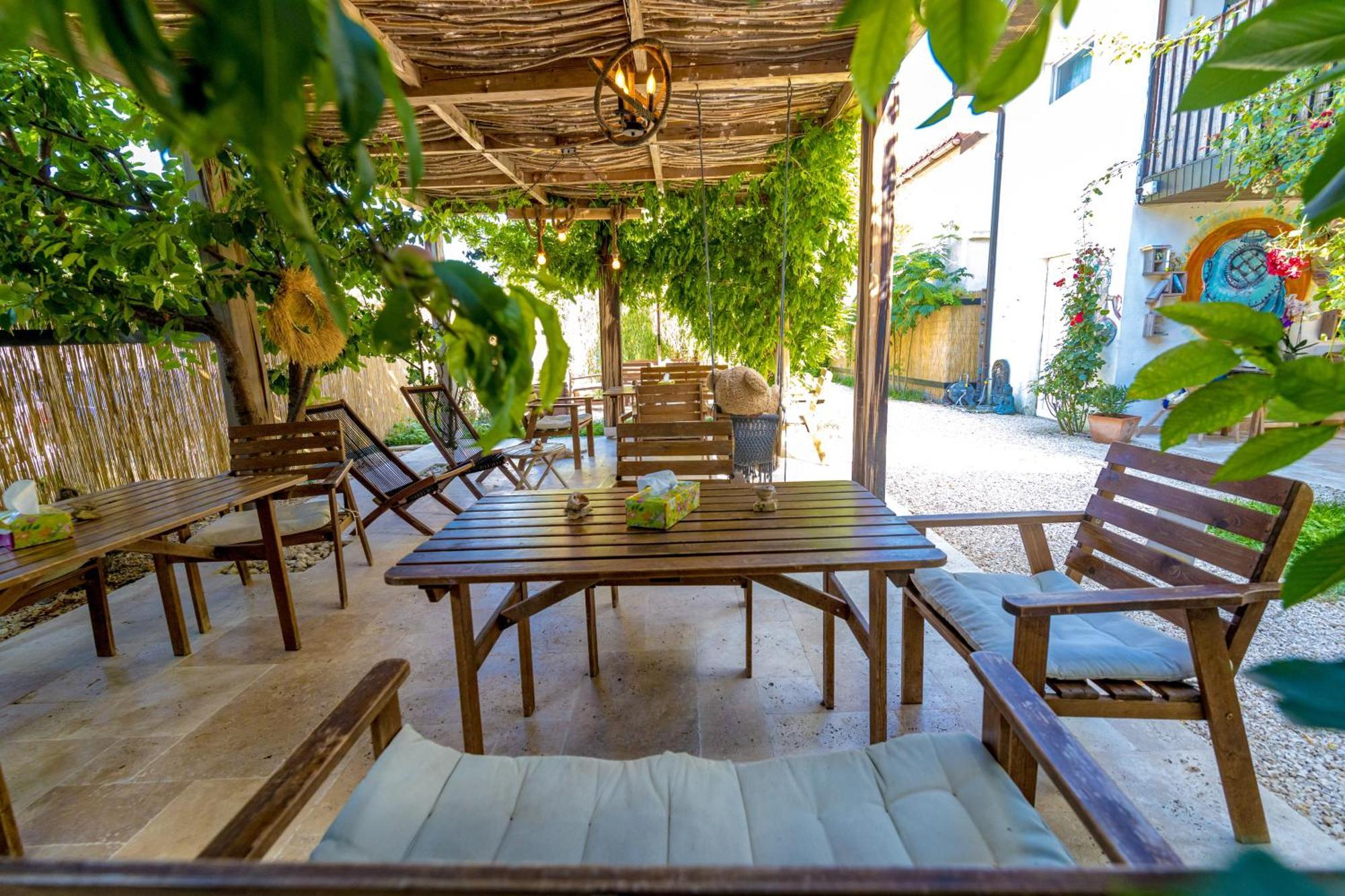 Neata Vama Veche Hotel Exterior photo